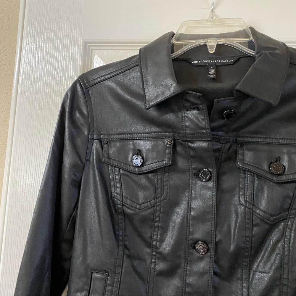 White House Black Market Coated Denim Classic Cropped Faux Leather Jacket Size 4 - Picture 4 of 16